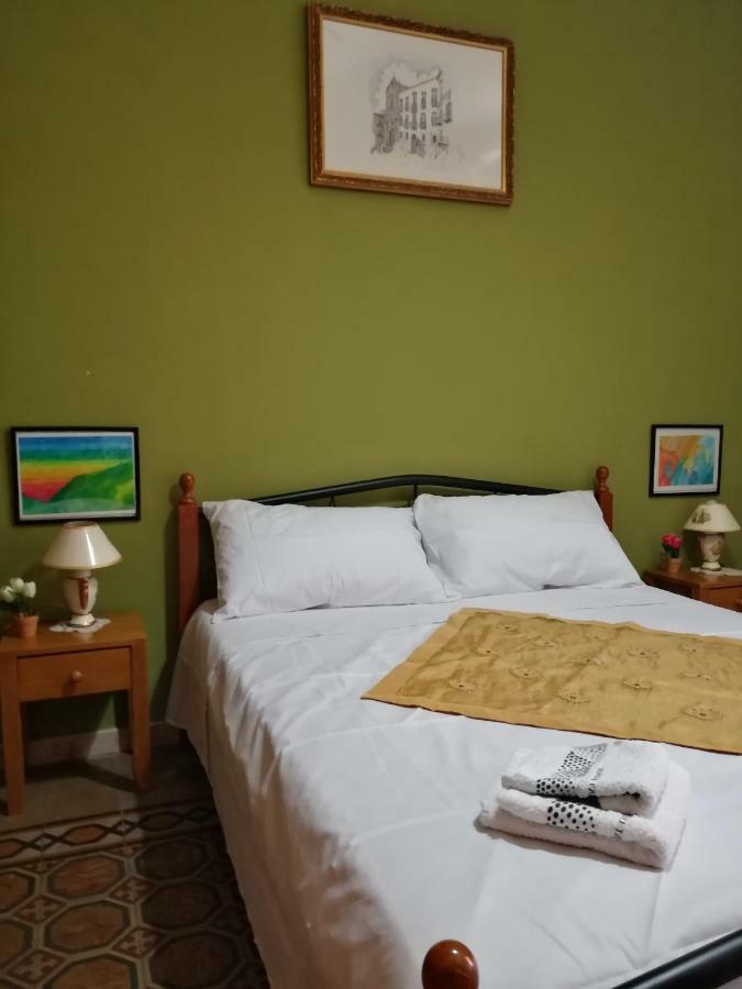 La Casa Del Corso Bed and Breakfast Aragona Eksteriør billede